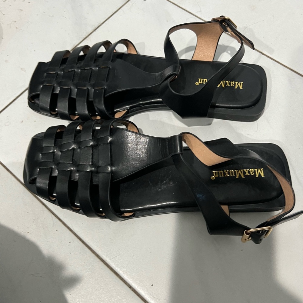 Maxmuxum flat braided sandals women’s 9.5